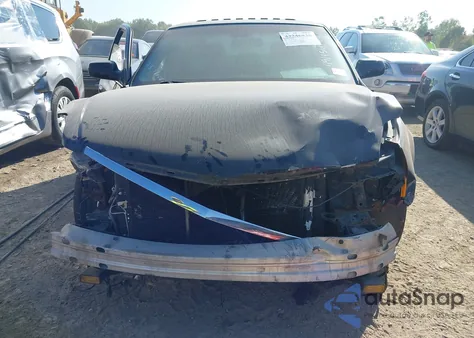 2010 Cadillac Dts Premium Collection z USA, uszkodzony, nr VIN 1G6KH5EY4AU136481